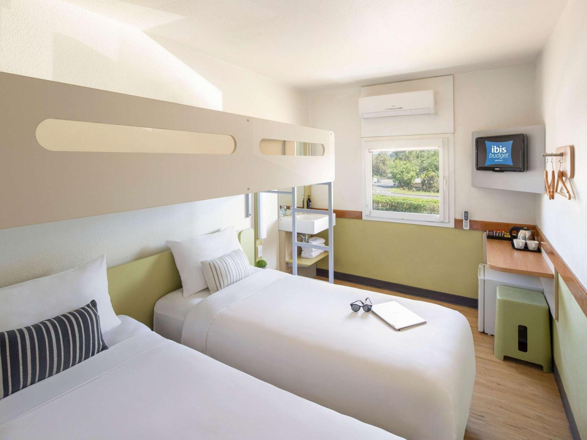 Ibis Budget Canberra Exterior photo