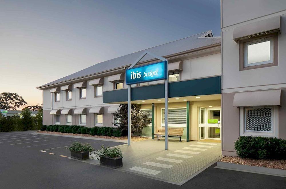 Ibis Budget Canberra Exterior photo