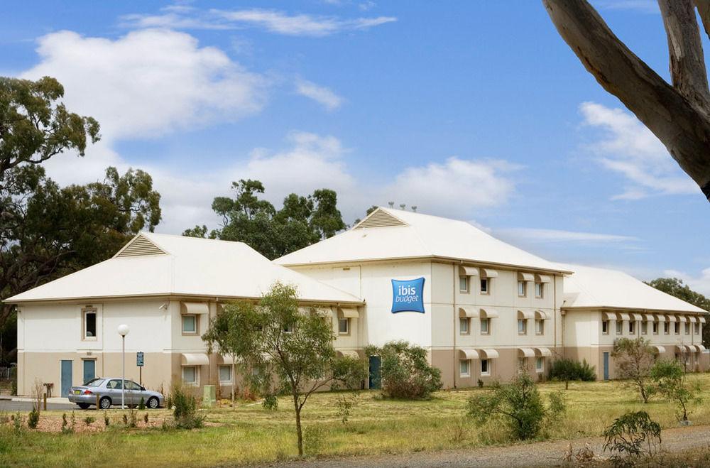 Ibis Budget Canberra Exterior photo