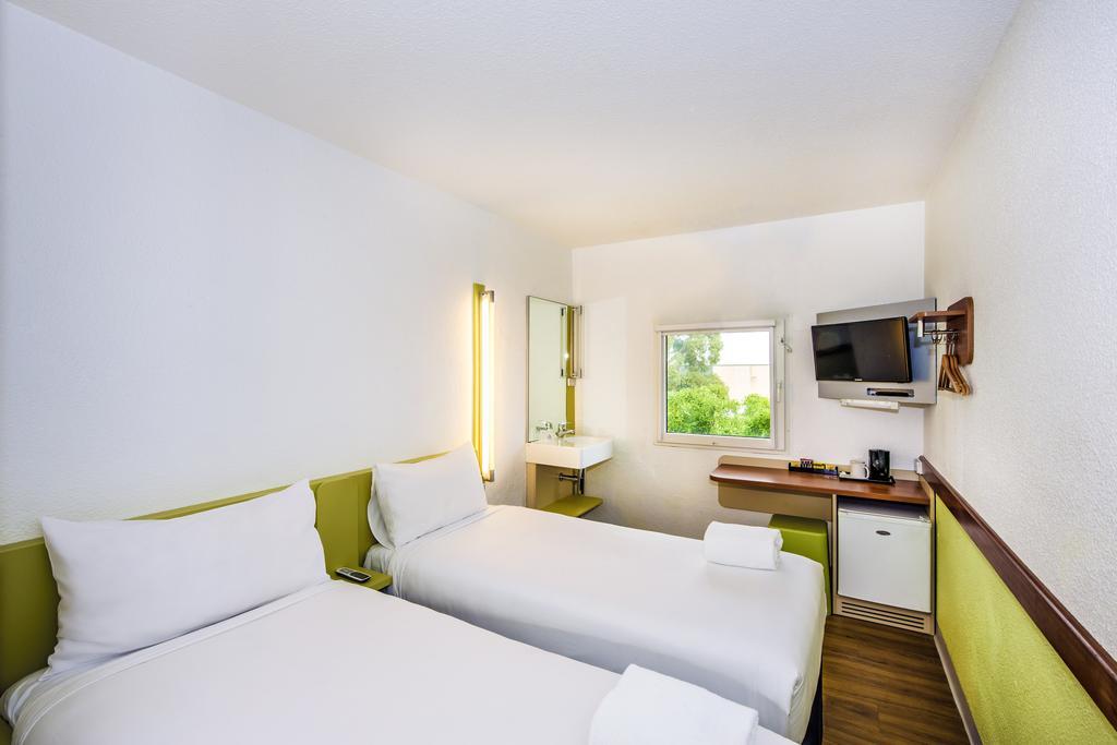 Ibis Budget Canberra Exterior photo