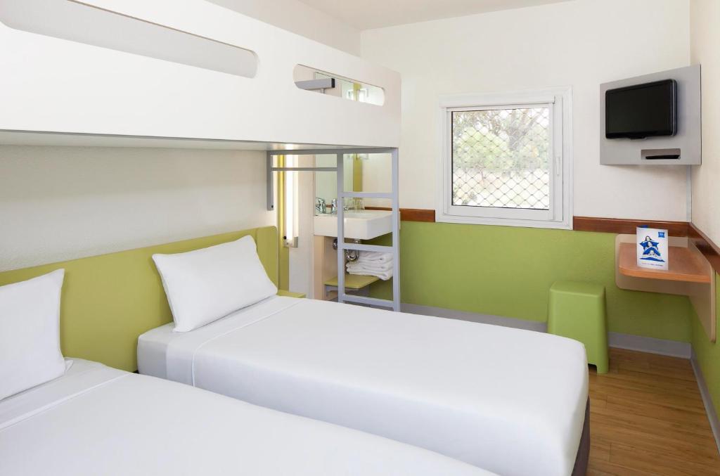 Ibis Budget Canberra Exterior photo