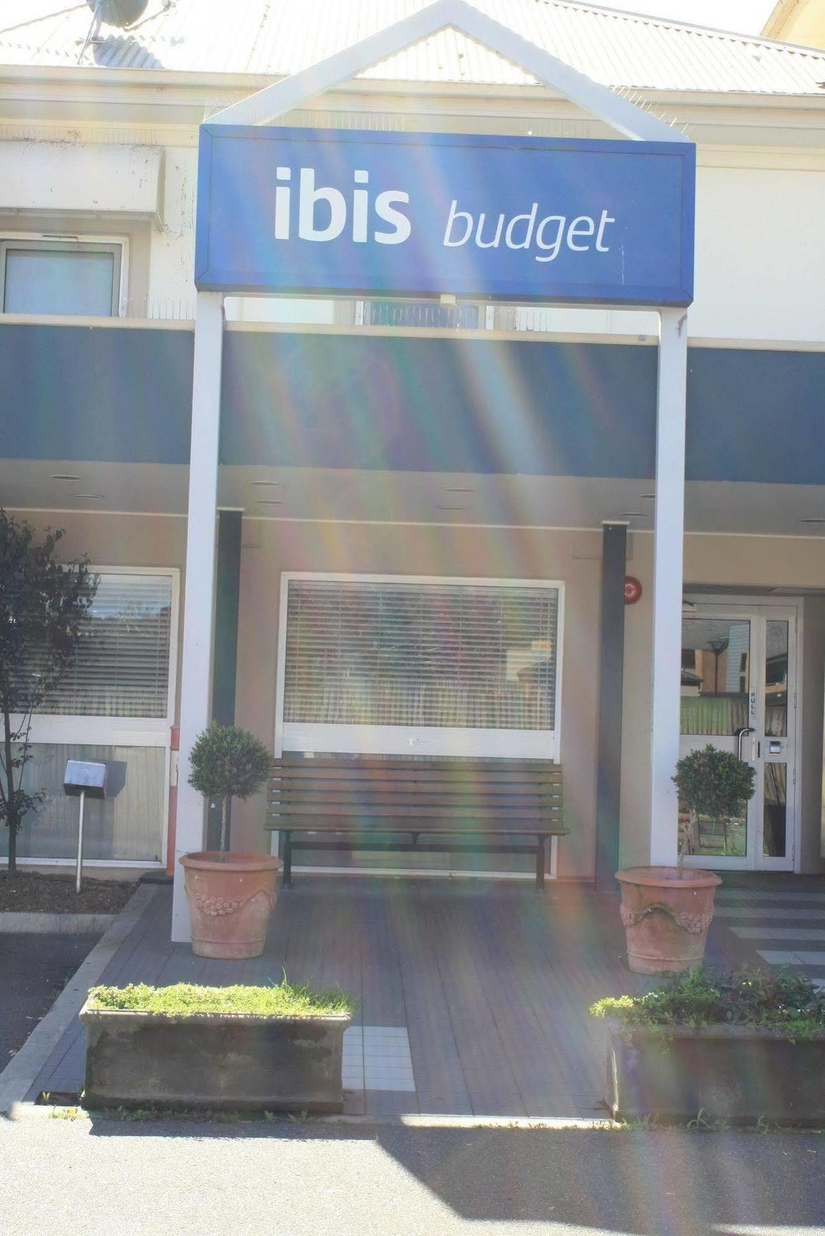 Ibis Budget Canberra Exterior photo
